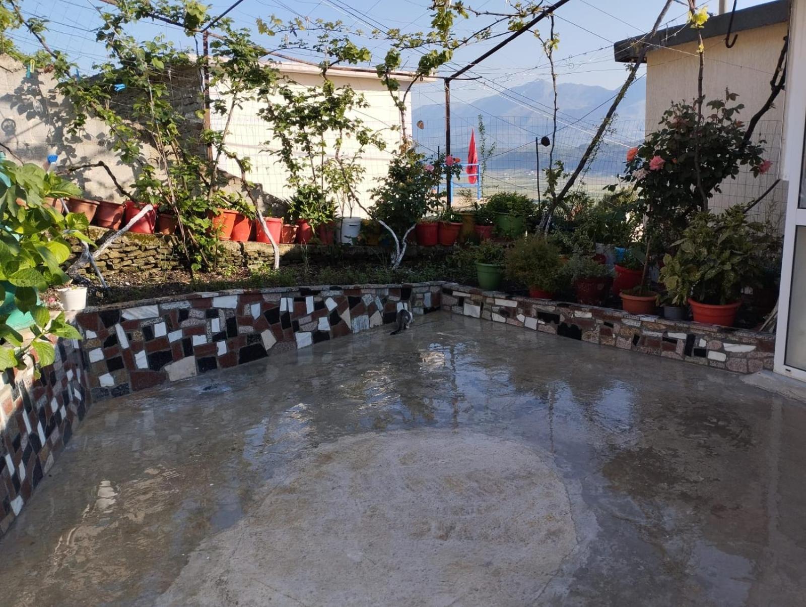 Rondo Guesthouse Gjirokastër Екстериор снимка